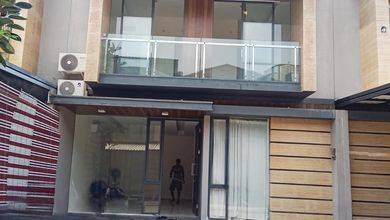 Jual Segera Rumah Mewah area Legok, Tangerang, LT 77 m2