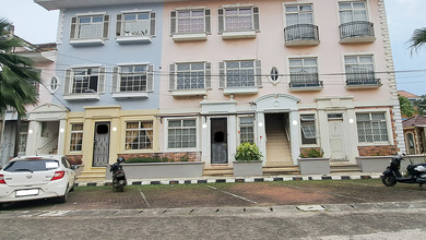 Rumah Modern Luas 77 Jual di Lippo Karawaci, Tangerang