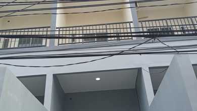 Dijual Rumah Nyaman di Duri Kepa, Jakarta Barat - LT 45m²
