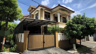 Jual Cepat Rumah Elit area Kemang Pratama, Bekasi, Luas 237 m2