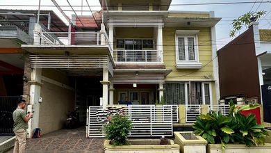 Jual Rumah Nyaman di Galaxy, Bekasi - LT 180m²