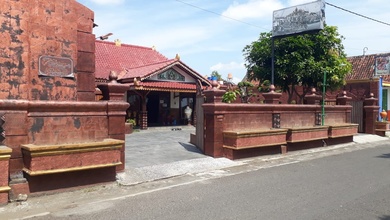 Hunian Elegan di Kraton, Yogyakarta, 8 KT, LT 851m²