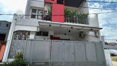 Rumah Mewah di Kawasan Pulo Gadung, Jakarta Timur, LB 170m², Harga 2,8 Miliar