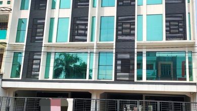 Dijual Mini Office Building 2 Muka Bangunan Dapat Diakses 2 Jalan Sangat Strategis 