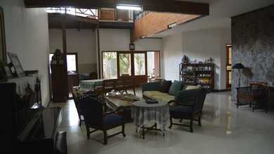 Penawaran Eksklusif, rumah Mewah di Villa Melati Mas, Tangerang Selatan, LB 600m²