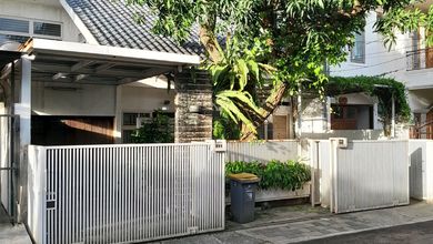 For Sale rumah Eksklusif di BSD Nusaloka, Tangerang - LT 200m²