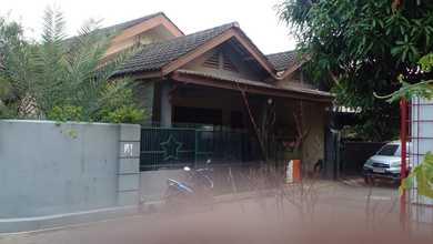 Dijual Rumah Strategis di Ciater, Tangerang - LT 180m²