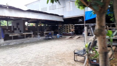 Dijual Cepat Ruang Usaha, Kantor, Gudang, Workshop, Mess Karyawan Di Jl Masjid Ciater Tangerang Selatan