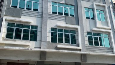 Ready to Use Ruko Bisnis di Kapuk Jakarta Utara dengan LB 1020m2