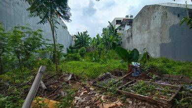Tanah Luas 300 m2 Lokasi Strategis Meruya, Dijual Murah