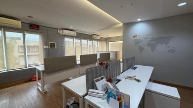 Gudang Siap Pakai, Bebas Banjir Dipinggir Jalan Raya