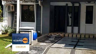 Kesempatan Rumah di Cibubur, Jakarta Timur, LB 136m², Harga 1,3 Miliar