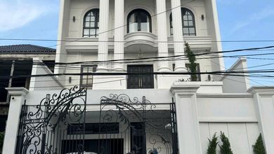 Rumah Area Premium Kelapa Gading, Jakarta Utara - Harga Terbaik 7,95 Miliar
