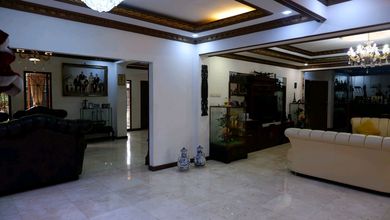 Penawaran Eksklusif, rumah Mewah di Cimanggis, Depok, LB 1275m²