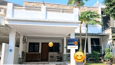 Penawaran Eksklusif, rumah Mewah di Kota Wisata, Bogor, LB 300m²