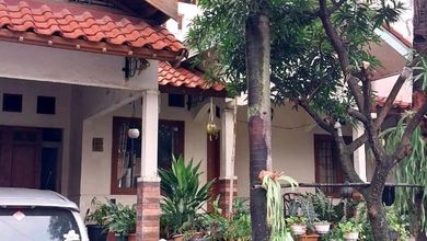 Dijual rumah Premium di Depok I, Depok - LT 200m²