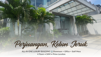 Gedung 4 Lantai Luxury Showroom & Office, Kebon Jeruk, Jakarta Barat