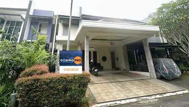 Rumah Mewah di Cibubur, Jakarta Timur, 3 KT, LT 198m²