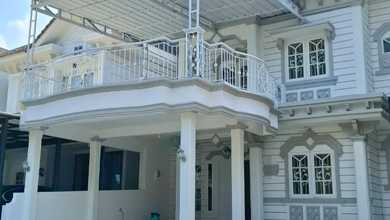 Penawaran Eksklusif, rumah Prestisius di Kota Wisata, Bogor, LB 275m²