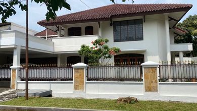 Rumah Area Luxury Ciracas, Jakarta Timur - Harga Terbaik 5,85 Miliar