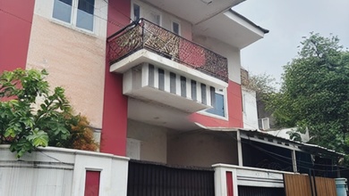Rumah Elegan di Otista, Jakarta Timur, 3 Kamar Tidur, LT 169m²