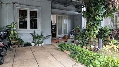 Rumah Favorit di Cibubur, Jakarta Timur, 2 KT, Harga 1,2 Miliar