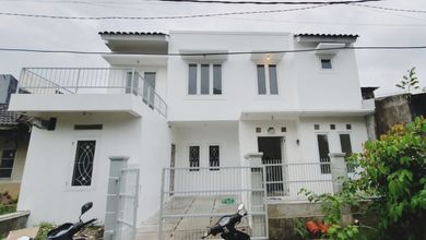 Jual Rumah Cantik Luas 120 m2 di Sentul, Bogor