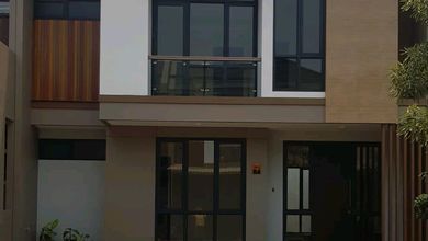 Dijual rumah Premium di Kota Wisata, Bogor - LT 153m²