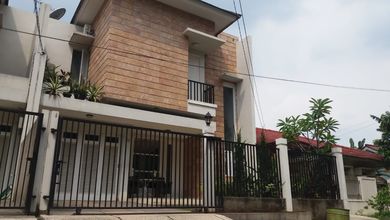 Hunian Mewah di Ciracas, Jakarta Timur, 3 KT, LT 170m²