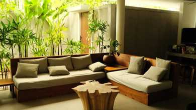 Villa 2 Lantai Yang Sudah Siap Huni Di Seminyak, Kuta - Bali