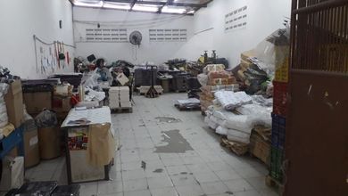 Dijual gudang kayu besar cengkareng jakarta barat