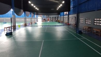 Di Jual Lapangan Badminton Di Dalam Bangunan Yg Masih Baru