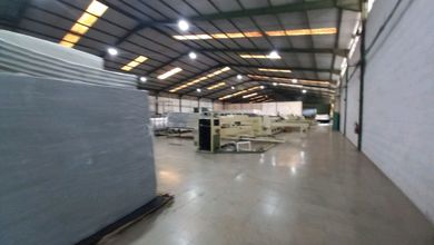 Disewakan Cepat Gudang Jalan Raya Terusan Kopo Owner Bu!!nego Sampai Jadi