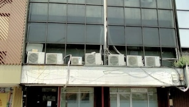 Ruko gandeng 4 depan belakang 2 muka, Gajah Mada, Jakarta Pusat