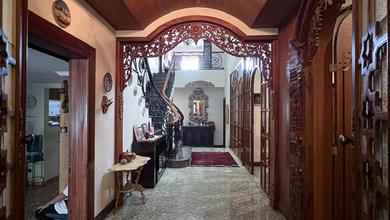 Hunian Mewah di Kemang, Jakarta Selatan, 6 KT, LT 310m²