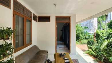 Penawaran Eksklusif, rumah Mewah di Kebayoran Baru, Jakarta Selatan, LB 250m²