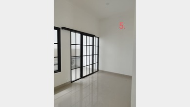 Jual Rumah Nyaman di Green garden, Jakarta Barat - LT 90m²