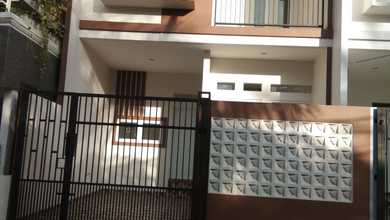 Rumah Dijual di Galaxy, Bekasi, LB 135m², Harga Terbaik!