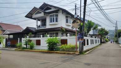 Rumah Mewah di Duren Sawit, Jakarta Timur, 3 Kamar Tidur, LT 400m²