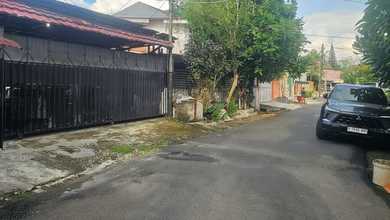 Rumah Elegan di Cipinang, Jakarta Timur, 9 KT, LT 408m²