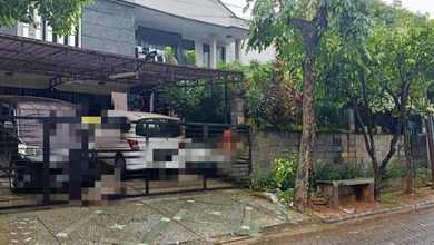 Rumah Prestisius di Kawasan Kemang Pratama, Bekasi, LB 378m², Harga 3,4 Miliar