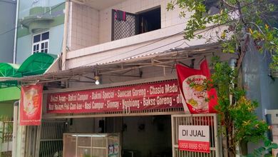 Rumah Elegan di Glodok, Jakarta Pusat, 6 Kamar Tidur, LT 138m²