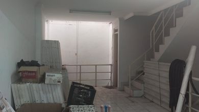 Disewa Ruko Lodan Center Siap Pakai