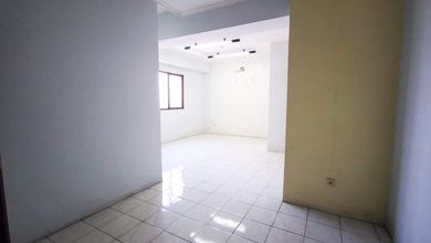 Kesempatan Apartemen Siap Huni di Gunung Sahari, Jakarta Pusat, 3 KT