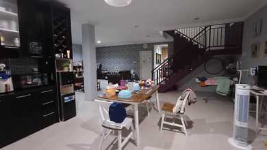 Hunian Mewah di Modernland, Tangerang, 5 Kamar Tidur, LT 274m²