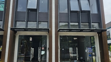 Disewakan Ruko.gandeng Citra 8 Hadap Jalan Raya Jakarta Barat