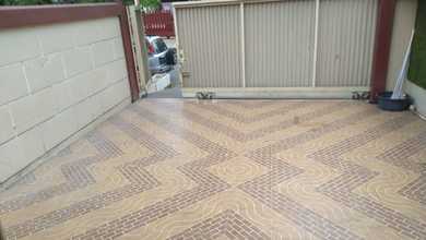 Kantor 3 lantai di Jalan Janur, Billy and Moon Pondok Kelapa, Kalimalang Jakarta Timur