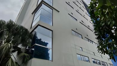 DIJUAL GEDUNG KANTOR ALTERI RADIUS KEBUN JERUK 