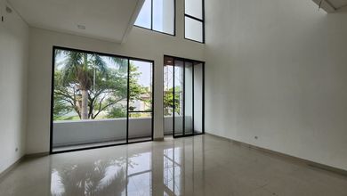 Hunian Prestisius di Kawasan Cengkareng, Jakarta Barat, LB 465m², Harga 5,3 Miliar