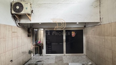 Ruko3lt Di Jl. Aladin , Pejagalan, Penjaringan, Kota Jakarta Utara, Dki Jakarta, Indonesia, 14450, Teluk Gong 76.0 M² Hgb